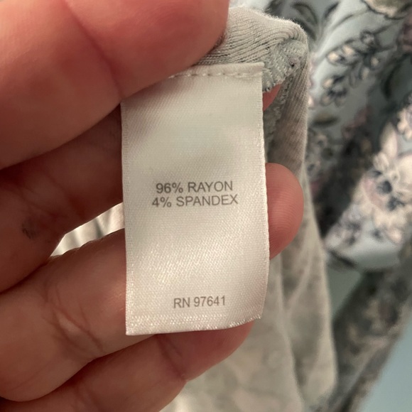 J. JILL Womens Top Mature Modest Floral Romantic Cottagecore Pleated Back Size L - Picture 4 of 8